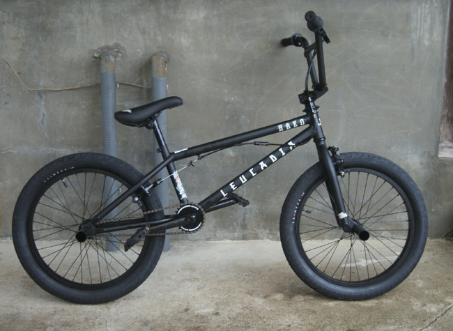 HARO BMX LEUCADIA 20.5T/T ストリート/フリースタイル Haro Bikes