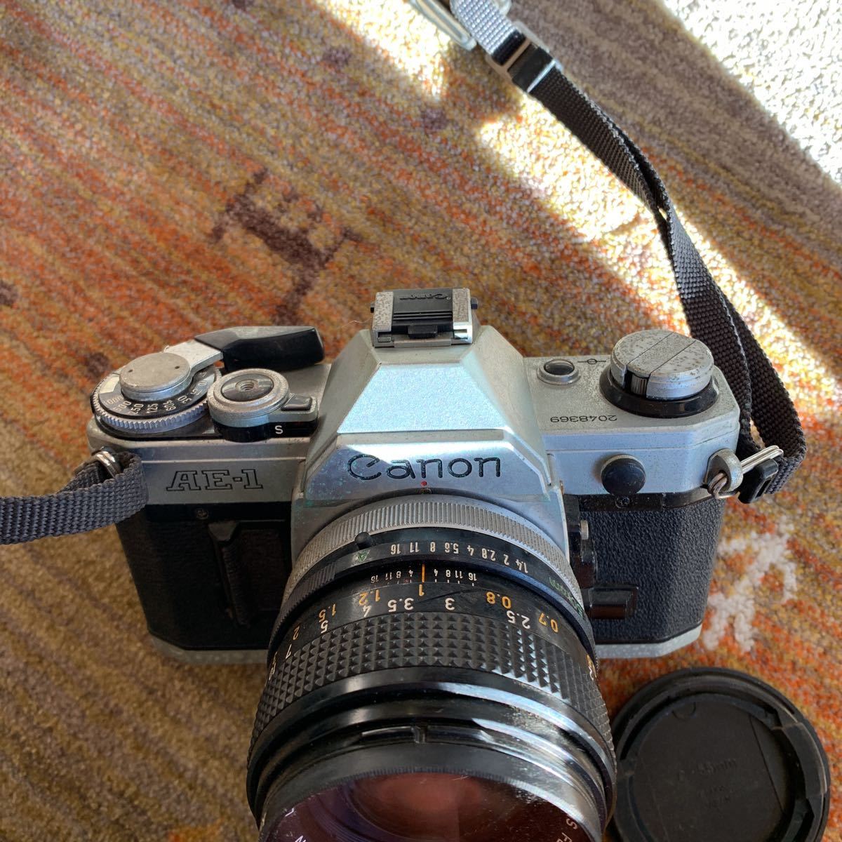 Canon AE-1 FD w⁄ 35mm SLR Camera 50mm Manual Focus film Film Lens f
