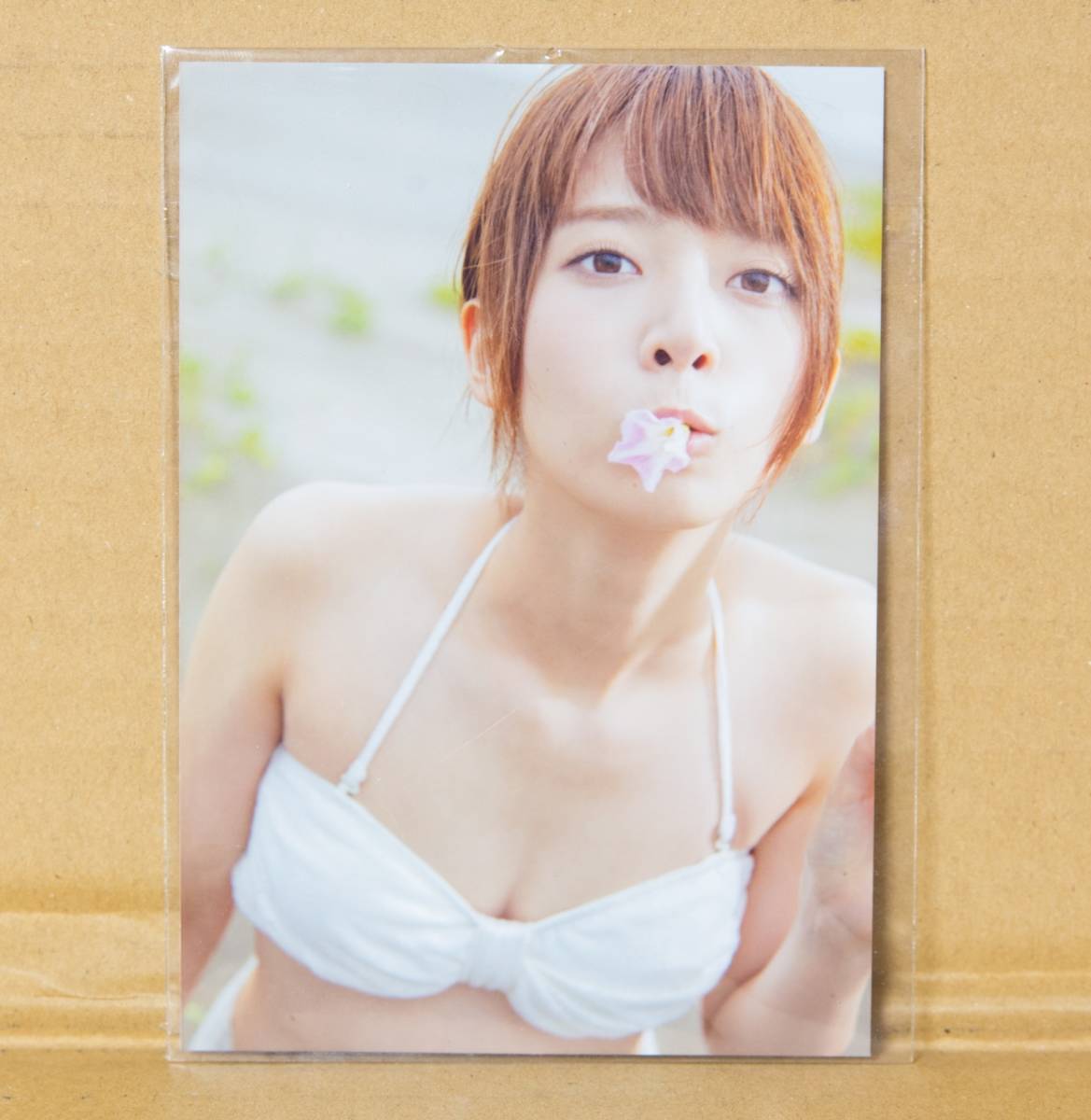 橋本奈々未 ファースト写真集 やさしい棘 とげ 特典生写真付き 第１刷発行 乃木坂46 その他 売買されたオークション情報 Yahooの商品情報をアーカイブ公開 オークファン Aucfan Com