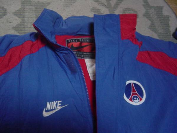 ナイキPSGパリサンジェルマンベンチコート/NIKEフランスサッカー