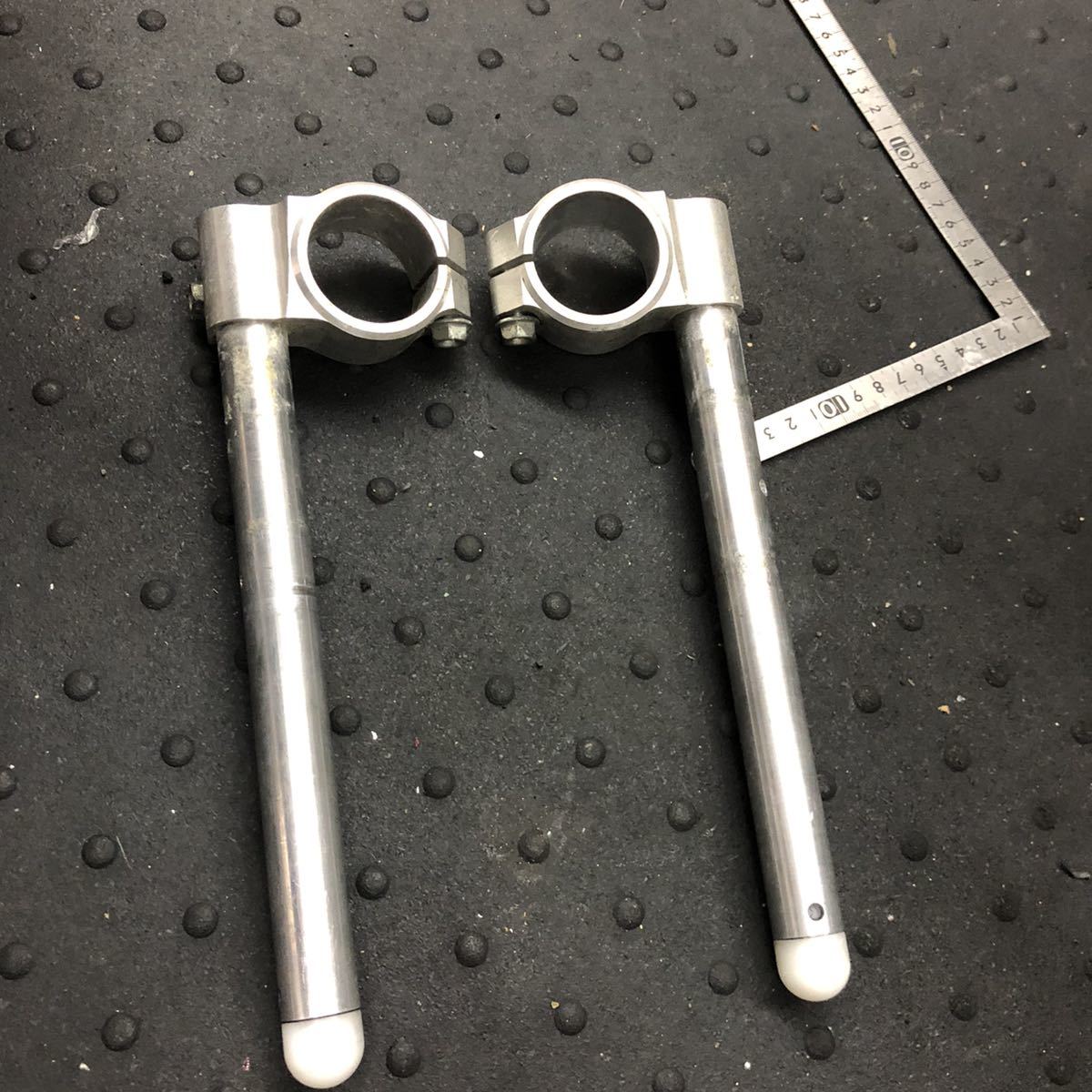 セパレートハンドル サンセイレーシング | モリワキ？43パイセパハン 