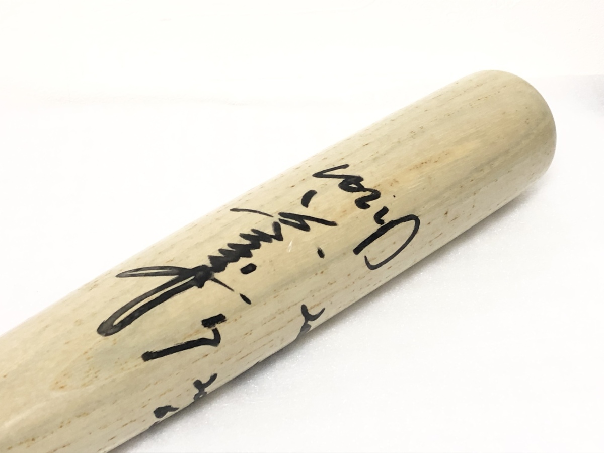 絶版希少□非売品 野村謙二郎 広島カープ ミズノプロ 2000本安打 直筆  