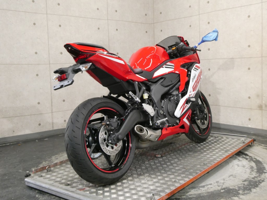 きの品 38779】Ninja ZX-25R SE♪インドネシア仕様の並行輸入新車！【乗り出し