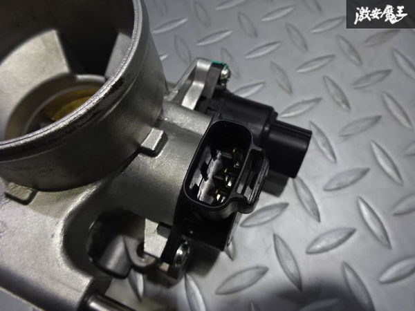 保証付 ダイハツ 純正 S321V ハイゼット スロットルボディー
