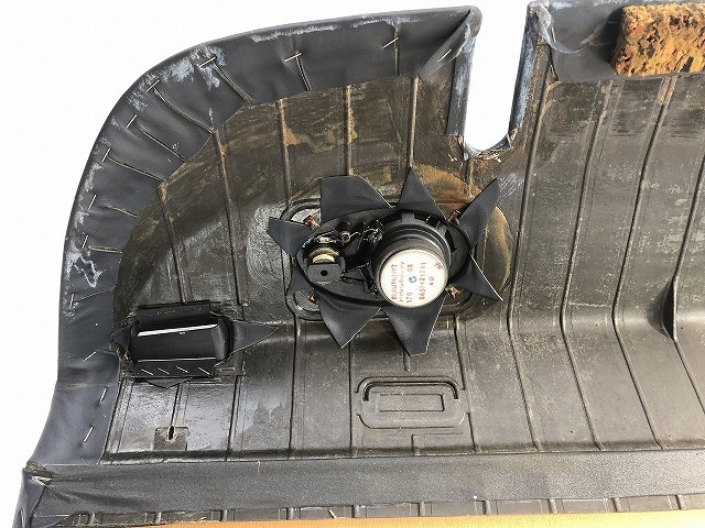 ポルシェ純正　964用　バックウォールライニング　ブラックレザー　中古 ポルシェ純正964用バックウォールライニングブラックレザー中古です