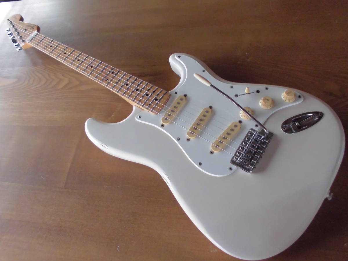 Fender StratoCaster 1995'MN-serial SS MEXICO ST-29457 JUN 17 1995