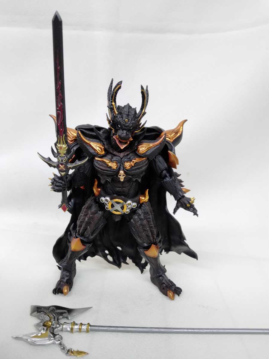 中古』牙狼＜GARO＞ S.H.Figuarts (真骨彫製法) 暗黒騎士キバ（S H  