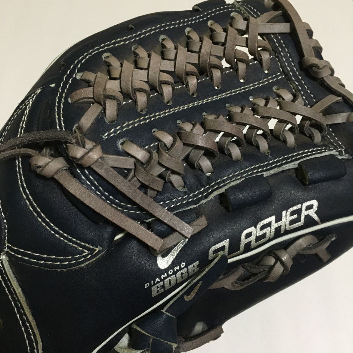 NIKE ナイキ ダイヤモンドレディ 一般軟式用 オールラウンド用 ナイキ