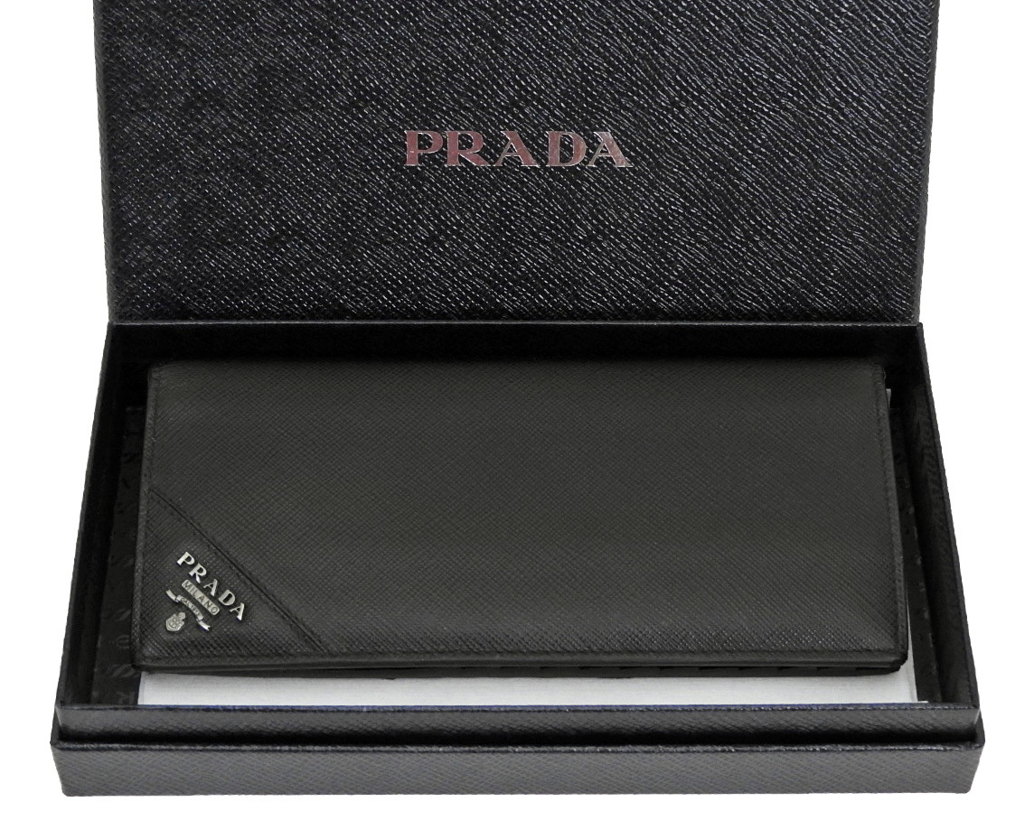 美品】PRADA プラダ 二つ折り長財布 サフィアーノ☆札入れ・ジップ小銭 