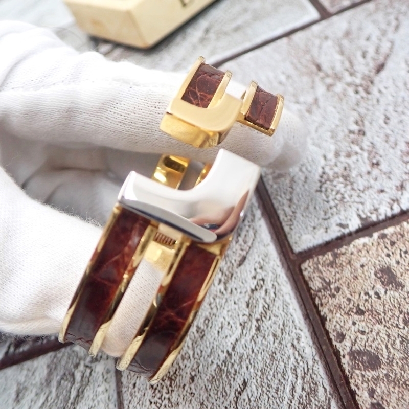 極美品 LOEWE ロエベ レザー ブレスレット ホワイト ゴールド 箱 布 