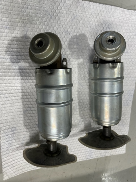 BNR34純正燃料ポンプ BNR34 純正燃料ポンプ