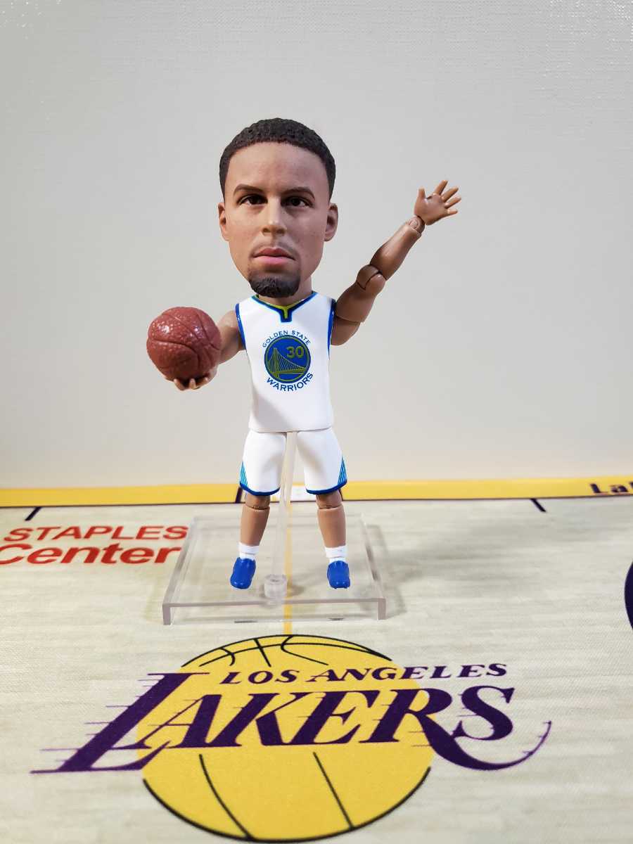 コービー・ブライアント NBA フィギュア 1&frasl;6 リアルマスターピース Kobe : |  2体セット NBAアクションフィギュア NBAコレクション&frasl; ナイキ ステファン・カリー ステフィン・カリー レイカーズ
