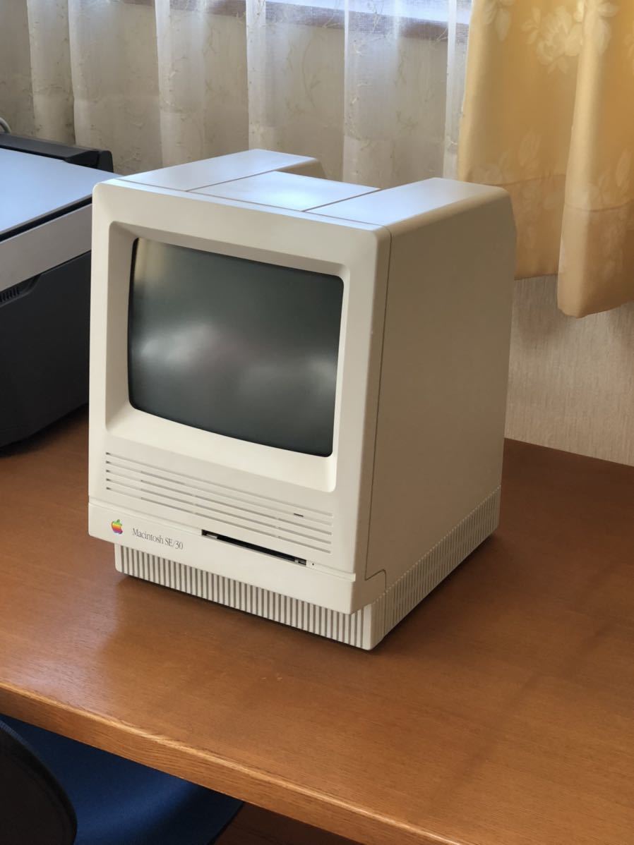 ☆Macintosh SE/30 （物理メモリ128Mb搭載 ＋MODE32）+SCSI内蔵HD＋ADB