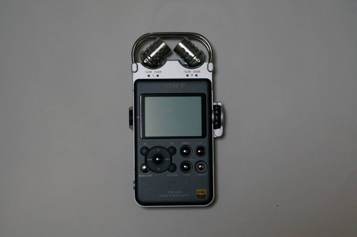 ★SONY PCM-D100　未使用品　保障期間４年残