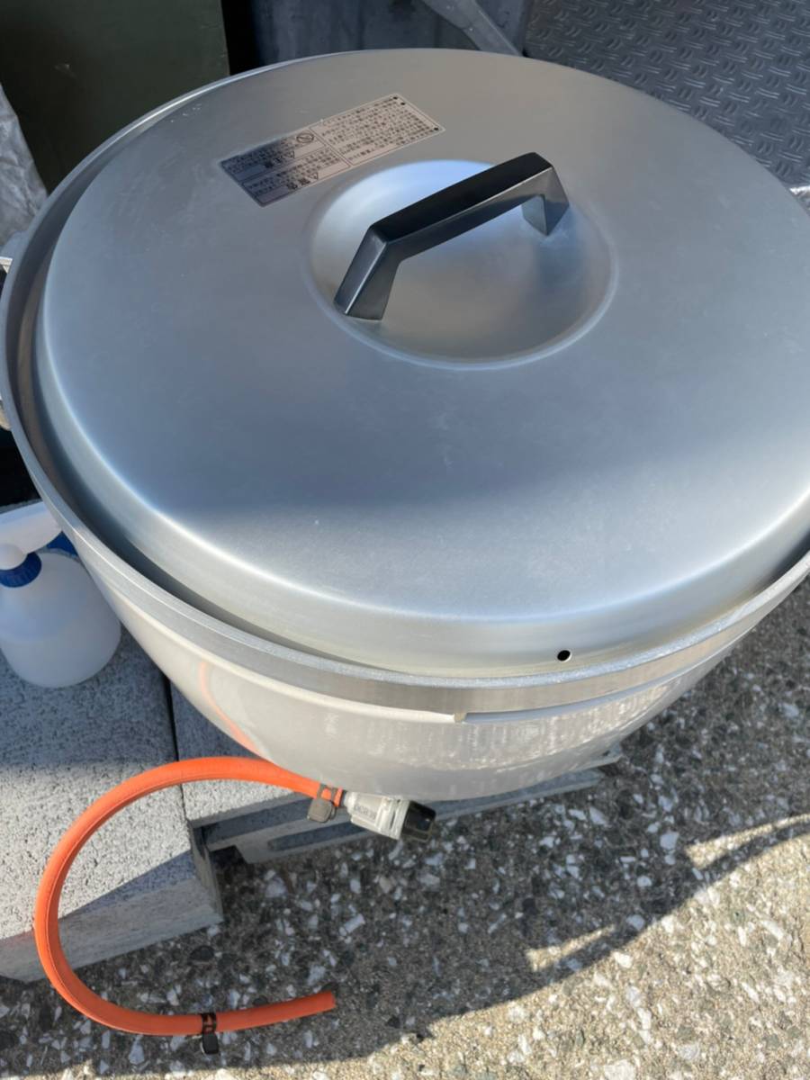 ガス炊飯器　10L（5升炊き）厨房機器　調理器具　業務用　中古品　傷等あり　動作未確認