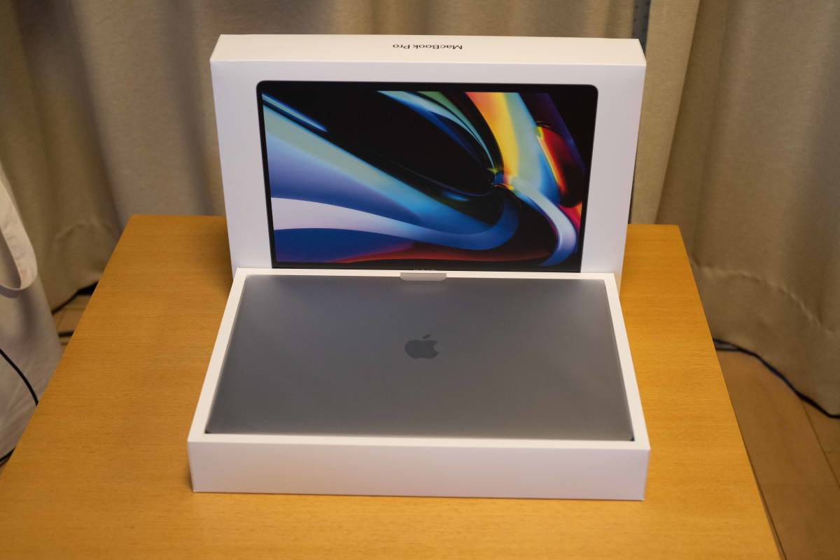 極上美品 Apple MacBook Pro 16インチ 2019 2.4GHz 8コア Core i9