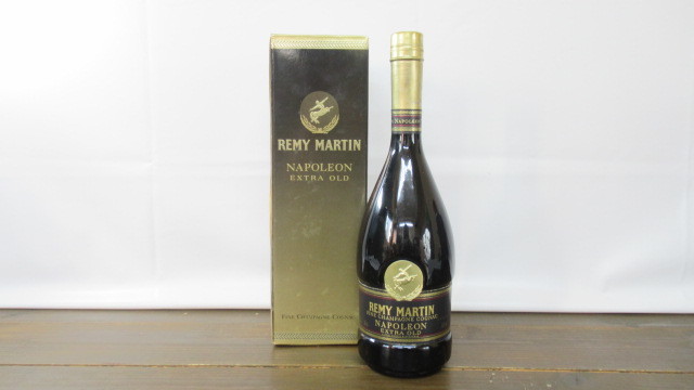 REMY MARTIN NAPOLEON EXTRA OLD 箱付き ☆彡 古酒/未開栓 REMY MARTIN レミーマルタン ナポレオン エクストラ