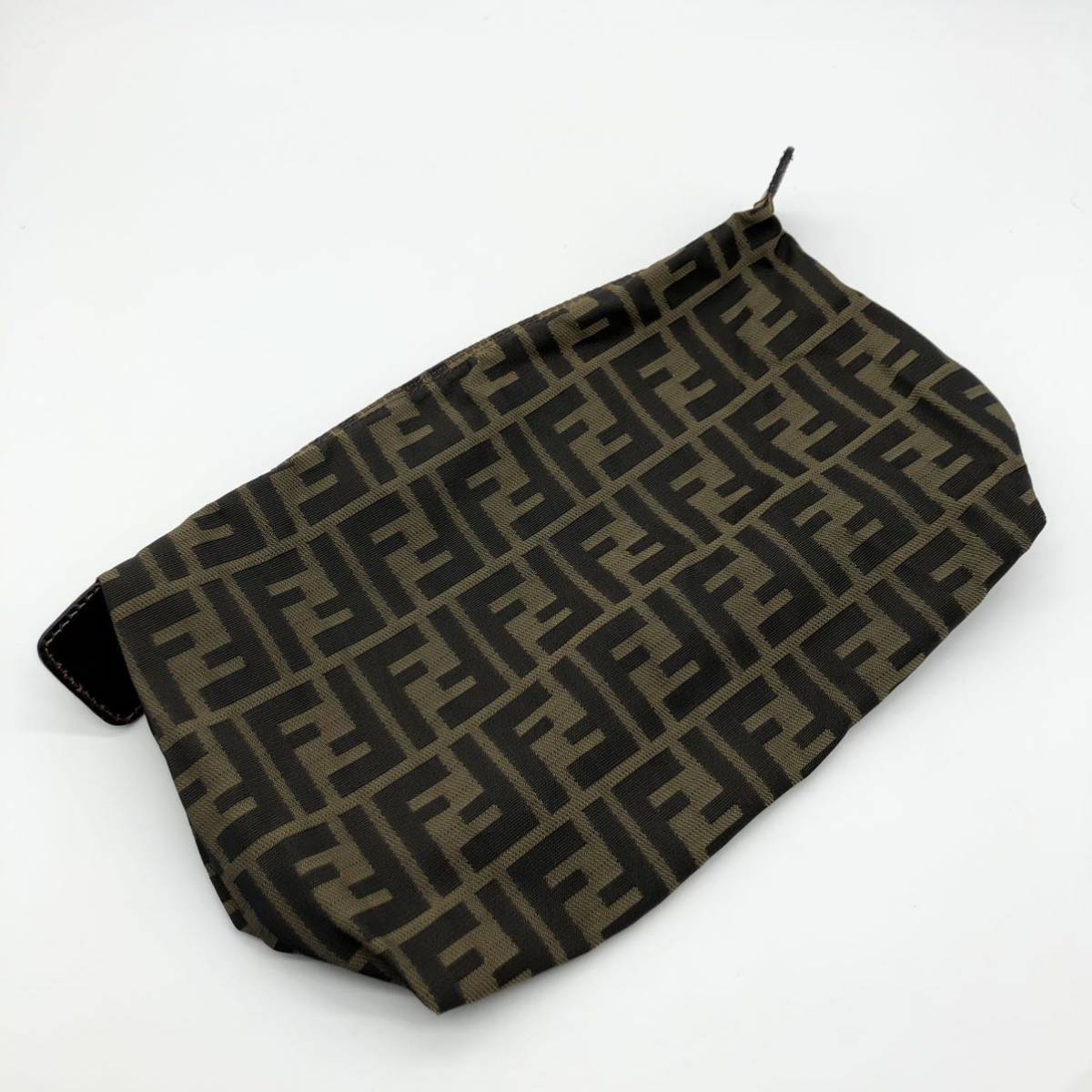 FENDI フェンディ 2141 26545 009 ズッカ柄 FFロゴ ナイロン