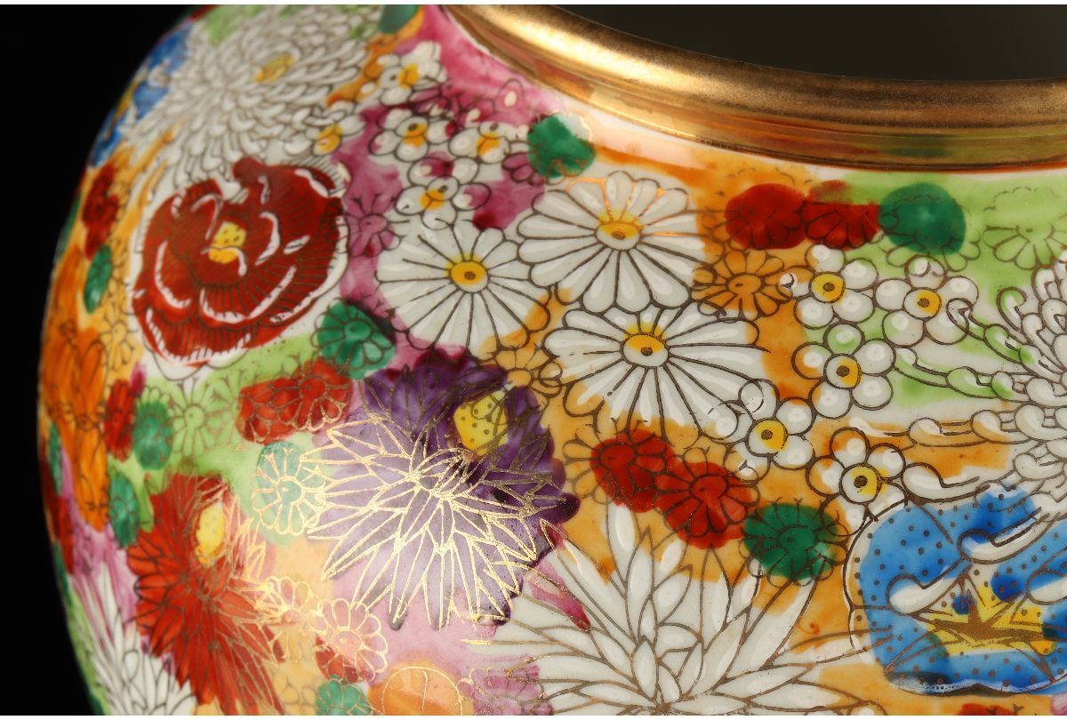 宇】GB168 九谷春洋造 色絵金彩花詰 飾皿 九谷焼 台皿 色絵金襴花詰