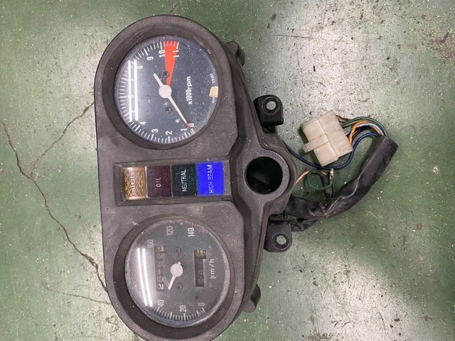 【格安，人気セール】 ホンダ CB250Nホーク３ 純正メーターAssy(ホンダ用)｜売買されたオークション情報、yahooの商品情報をアーカイブ公開 - オークファン ホンダ用