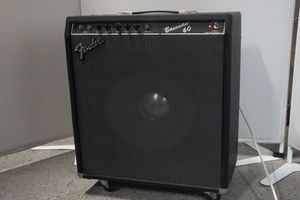 FENDER BASSMANのYahoo!オークション(旧ヤフオク!)の相場・価格を見る