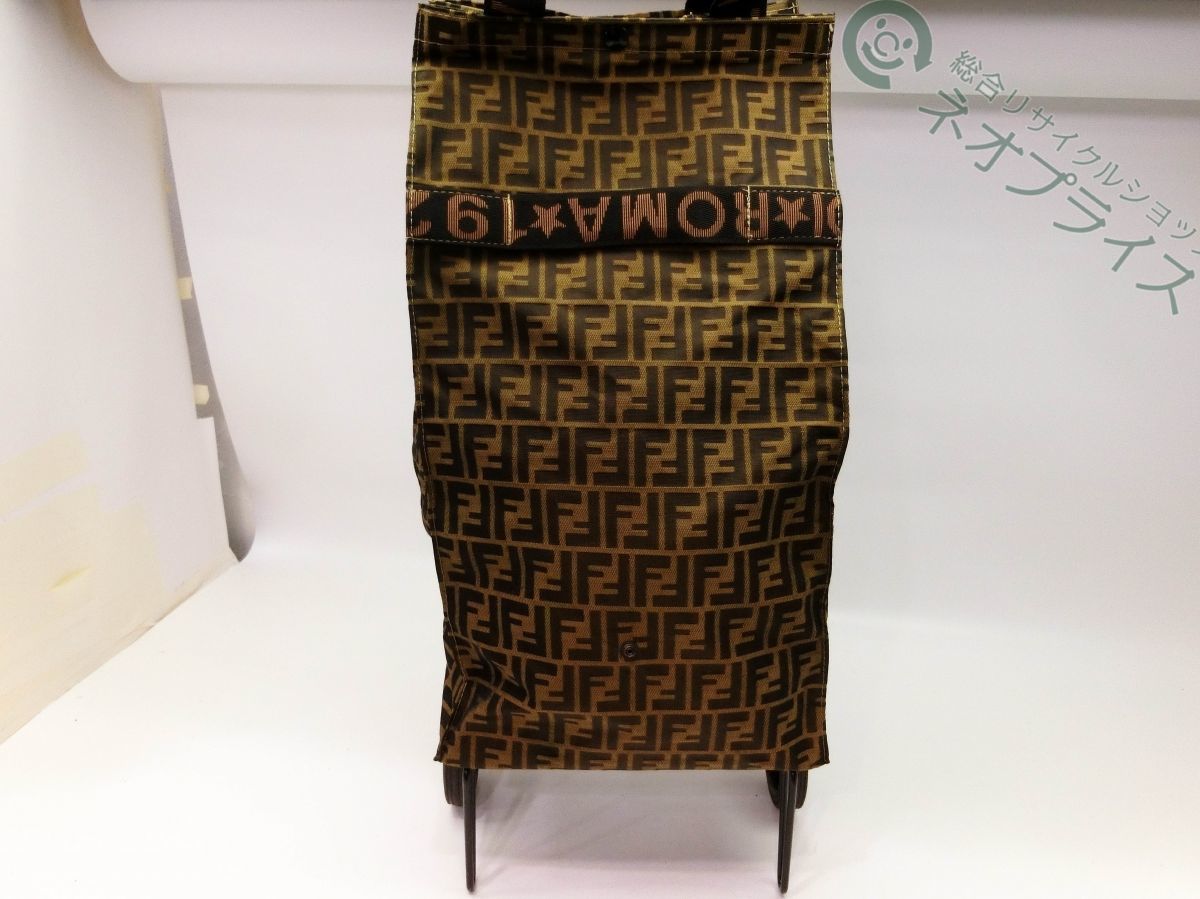 FENDI - フェンディ ズッカ柄 2輪 カバン キャリーバッグ FENDI