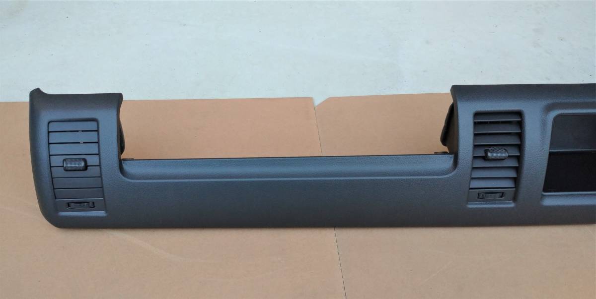 200系　ハイエース　ワイド　インパネ　センターコンソール　インテリアパネル　純正品　送料込！！　_4