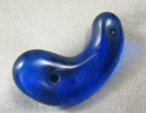 弥生後期〜古墳時代　瑠璃玉　発掘品 純正品 新品 古墳期 型抜き痕が見られ透明感ある 青瑠璃