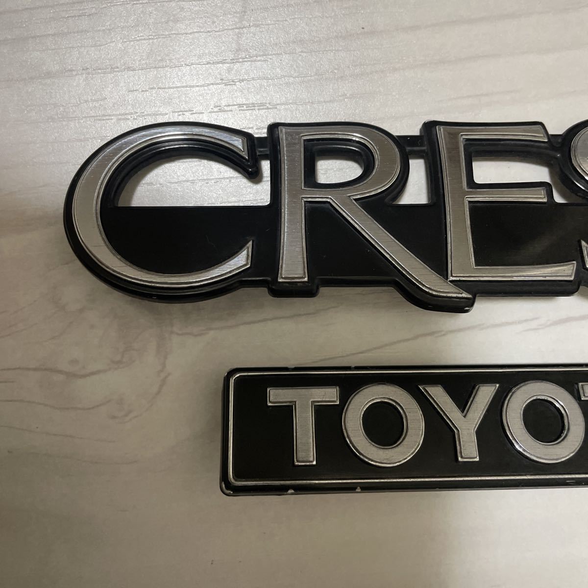gx71 クレスタ グリル トランク エンブレム 4個セット スーパー 
