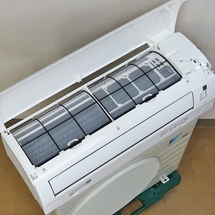 DAIKIN【S22UTES-W】ダイキン ルームエアコン 2.2kW おもに6畳用 R32 