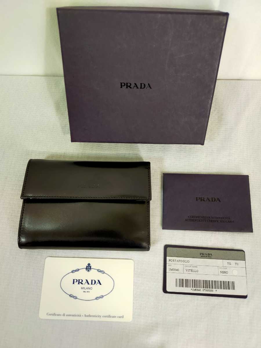 NN0303 970 未使用 PRADA プラダ 子牛 黒系 三ツ折り財布 レディース 