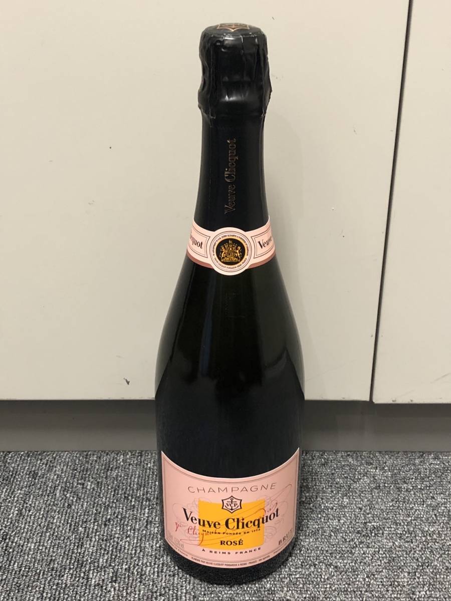 全国無料，本物保証 B5408 Veuve Clicquot Ponsardin Rose ヴーヴクリコ ロゼ 750ml 12.5% シャンパン 洋酒 未開栓(その他)｜売買されたオークション情報、yahooの商品情報をアーカイブ公開 - オークファン スパークリング