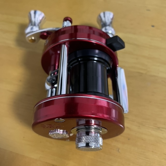 ABU アンバサダー2500C RED