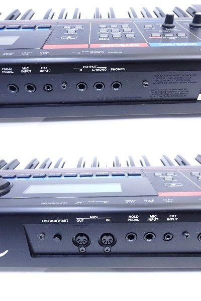 097○Roland ローランド JUNO-Di モバイルシンセサイザー 61鍵 ケース