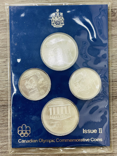 957】☆ 1964 東京オリンピック 五輪 記念メダル 金/銀/銅 ケース入り