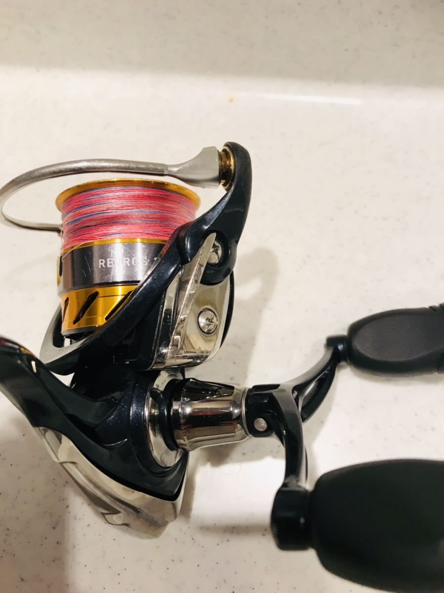 ダイワ レブロス04h Dh 現状品 Daiwa スピニングリール トラウト アジング メバリング等に是非 Daiwa Revros ダブルハンドル ダイワ 売買されたオークション情報 Yahooの商品情報をアーカイブ公開 オークファン Aucfan Com