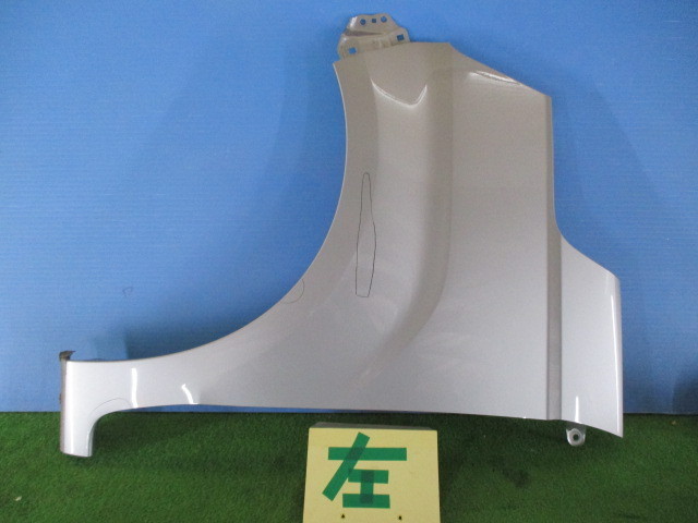N-BOX JF3 JF4 左フェンダー B610M 純正 純正 JF3 JF4 ホンダ フロント フェンダー N BOX 左 N-BOX 右