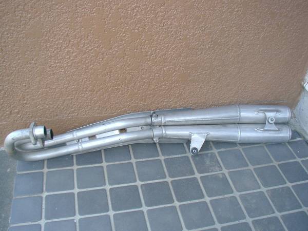 ☆スーパービルドマキシマム ホンダFTR250用 マフラー 右出し ☆ Webike | SUPER BUILD Maximum スーパービルドマキシマム FTR250用