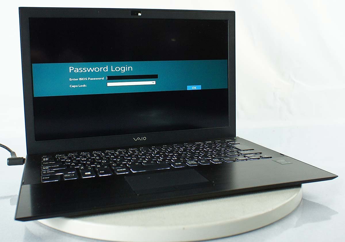 13.3インチ OS無し訳あり SONY VAIO Pro 13 VJP132C11N/Core i3 5005U