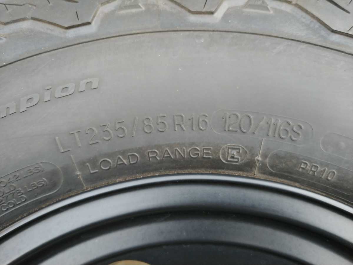 美品☆BFGoodrich KO2 235/85R16 ジムラインタイプ2 6穴 タイヤ 