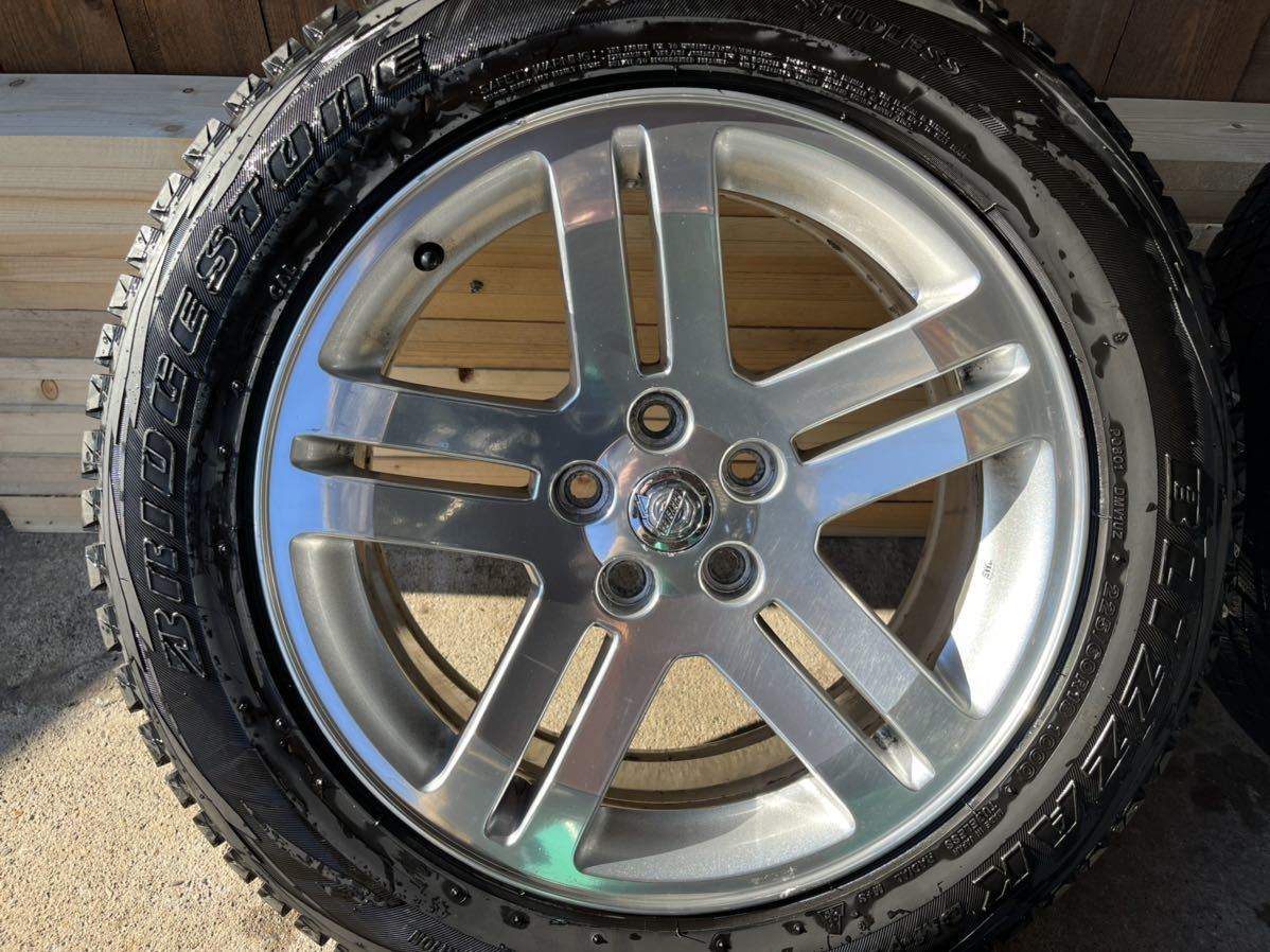 クライスラー 300C 純正ホイール 225/60R18 ブリヂストン スタッドレス 