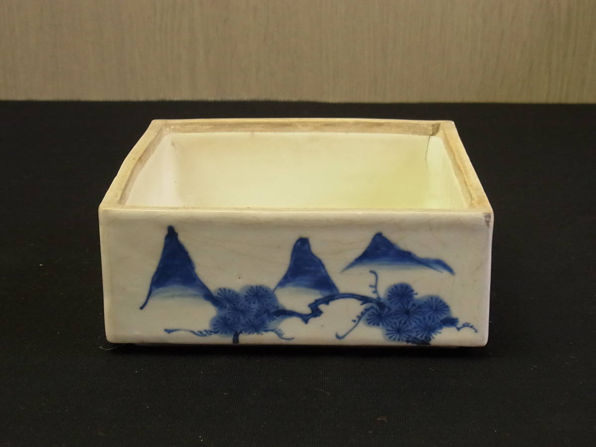 年代物 陶芸 箱付き t716 蔵出 古染付 重箱 山水人物図 共箱 古美術 陶磁器 骨董 染