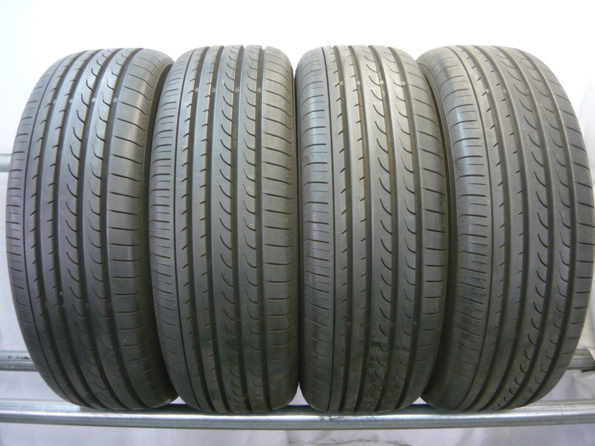 20年製 ヨコハマ BluEarth RV-02 215/65R16 4本 超バリ山！ 【199】 215