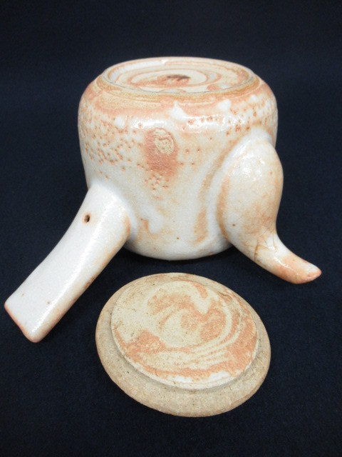 J8484 作家物/銘あり(ま)「志野 草花文 横手急須」茶器 茶注 煎茶道具