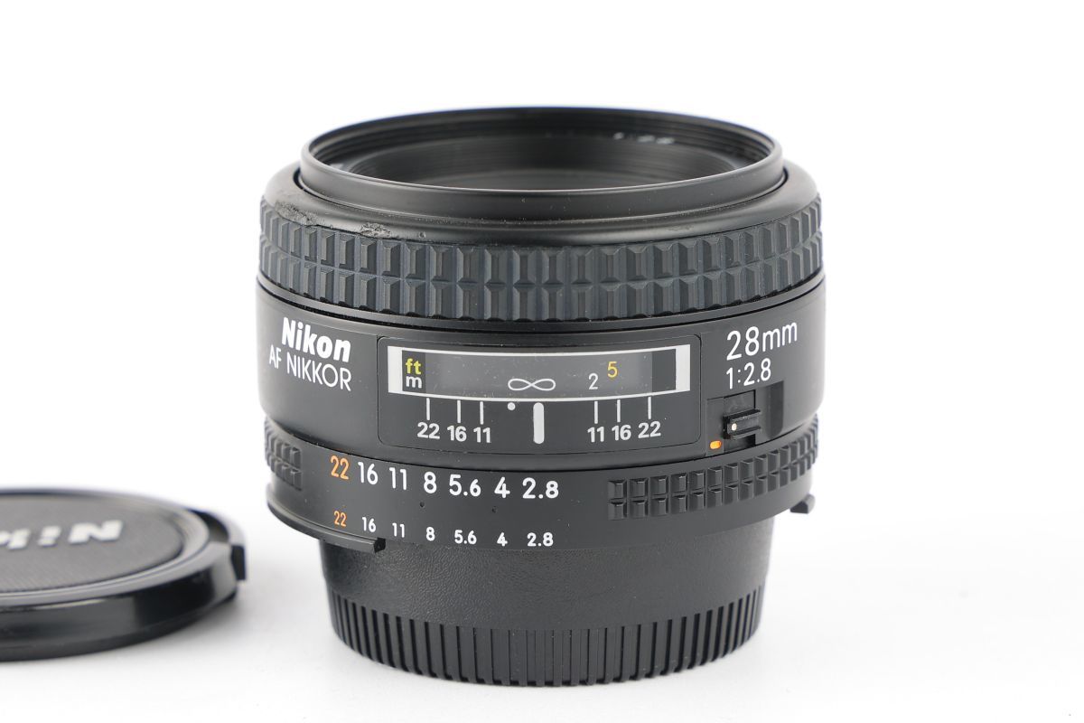Nikon 28mm NIKKOR AF : com Lens f⁄2.8D f⁄2.8 FX f⁄