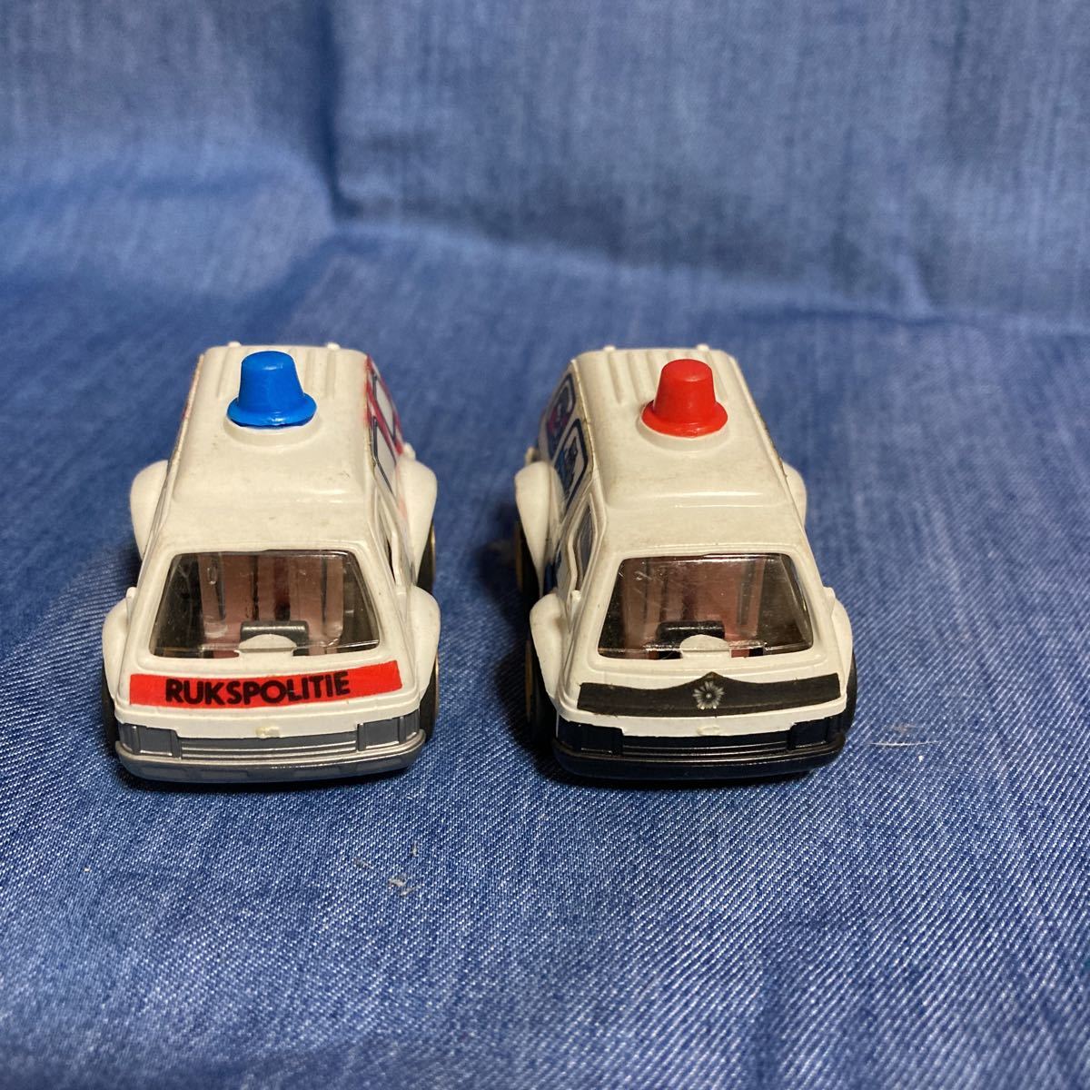 チョロQ 昭和レトロ 救急車 パトカー 2個組 デッドストック 当時物 タカラ