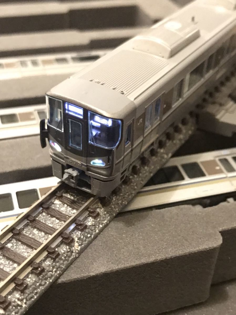 ◇◇【TOMIX】 JR225-100系近郊電車(4両編成)セット 225系 新快速