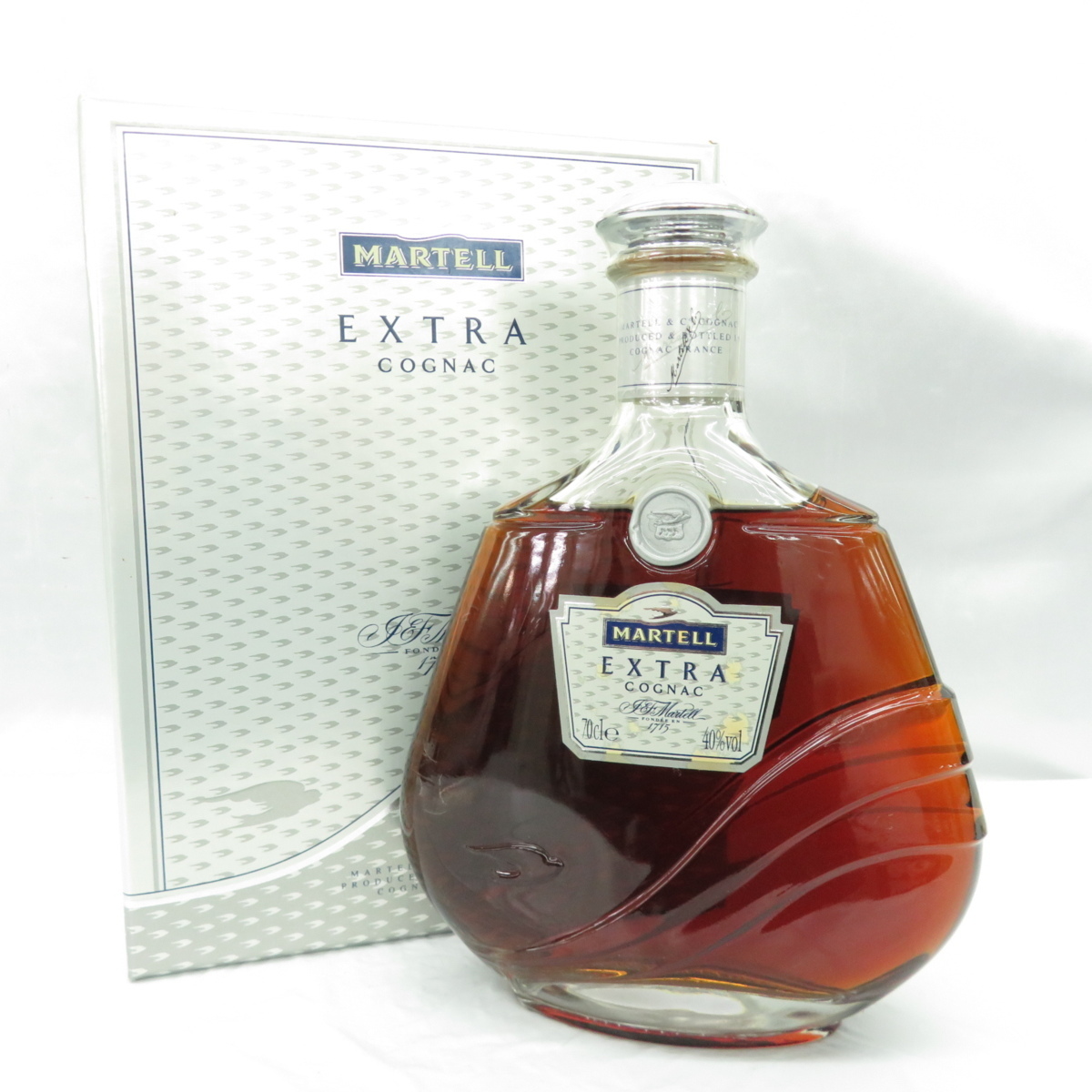 【未開栓】MARTELL マーテル エクストラ シルバートップ ブランデー 700ml 40% 箱あり 10929673