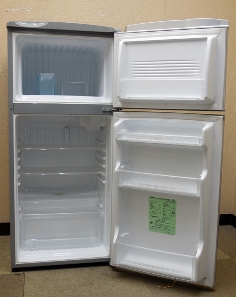 112L SANYO 冷蔵庫 : ヨドバシ.com （ ■関東は送料無料！■【即決】SANYO/2ドア冷蔵庫112L/SR-111M(SB)【it’ｓシリーズ】耐熱100℃トップテーブル★ひとり暮らしに(0R10463)