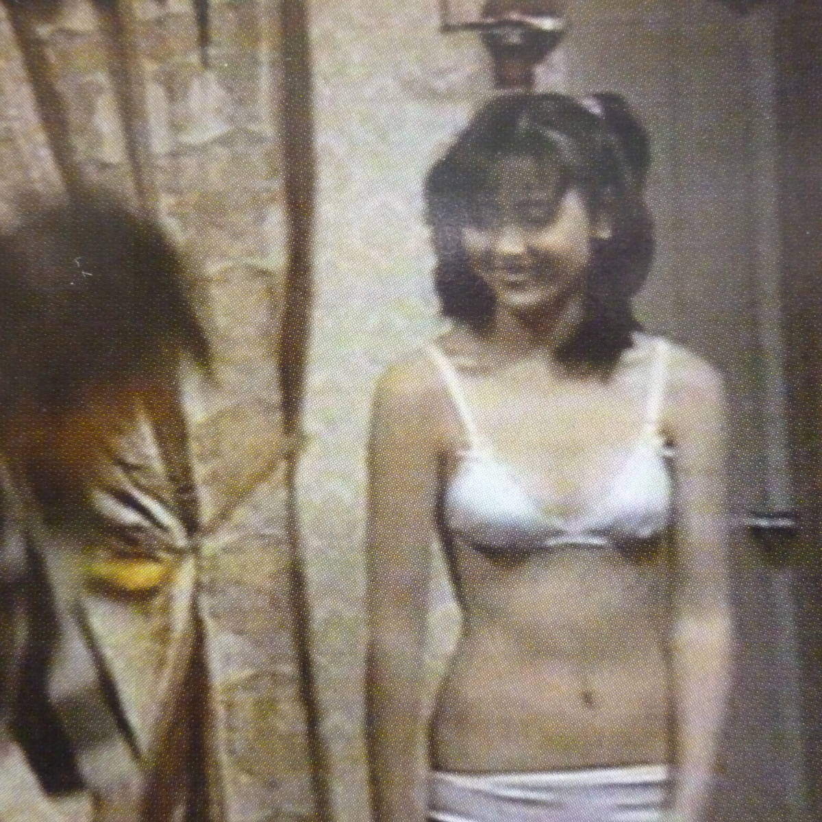 お宝ハプニング 中山美穂小泉今日子戸田恵梨香北川景子ももクロほか 80年代アイドル 下着 ガニ股 抱っこ会 サイズ 切り抜き5p タレント 売買されたオークション情報 Yahooの商品情報をアーカイブ公開 オークファン Aucfan Com